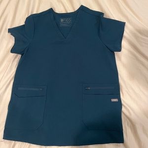 FIGS Scrub Top (Caribbean Blue)